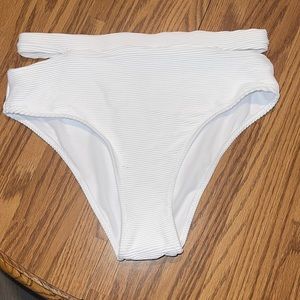 NWOT Vici white bikini swim ribbed cut out high waist bottoms size M bridal!🤍